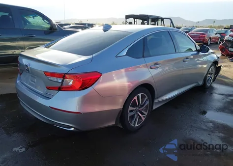 2021 Honda Accord Hybrid z USA, uszkodzony, nr VIN 1HGCV3F10MA005166